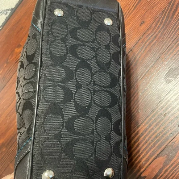 Authentic Coach Signature Gallery Handbag Black Jacquard 8k49 Good Condition - Picture 3 of 7